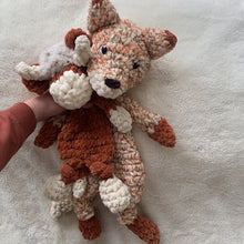 Load image into Gallery viewer, Fox Lovey
