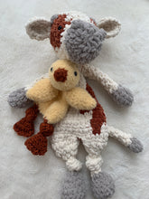 Load image into Gallery viewer, Chick Lovey