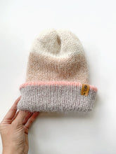 Load image into Gallery viewer, Brimmed Beanie Wool Free