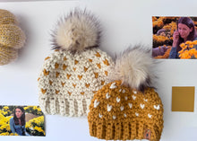 Load image into Gallery viewer, A Thousand Yellow Daisies
