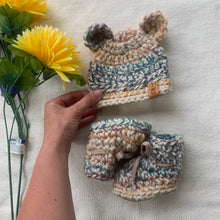 Load image into Gallery viewer, Bear Beanie