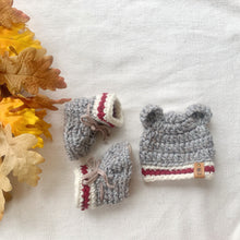 Load image into Gallery viewer, Bear Beanie