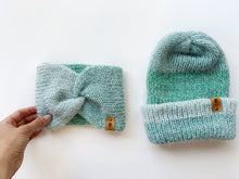 Load image into Gallery viewer, Brimmed Beanie Wool Free
