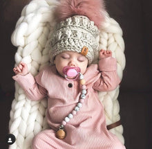 Load image into Gallery viewer, Ready to ship Linen Bobble Beanies