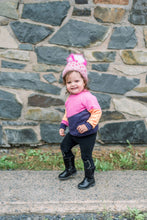 Load image into Gallery viewer, Shocking Love Beanie